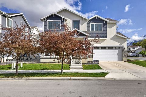 Photo of 412 W MCCLELLAN CT, Provo, UT 84601 (MLS # 2141864)