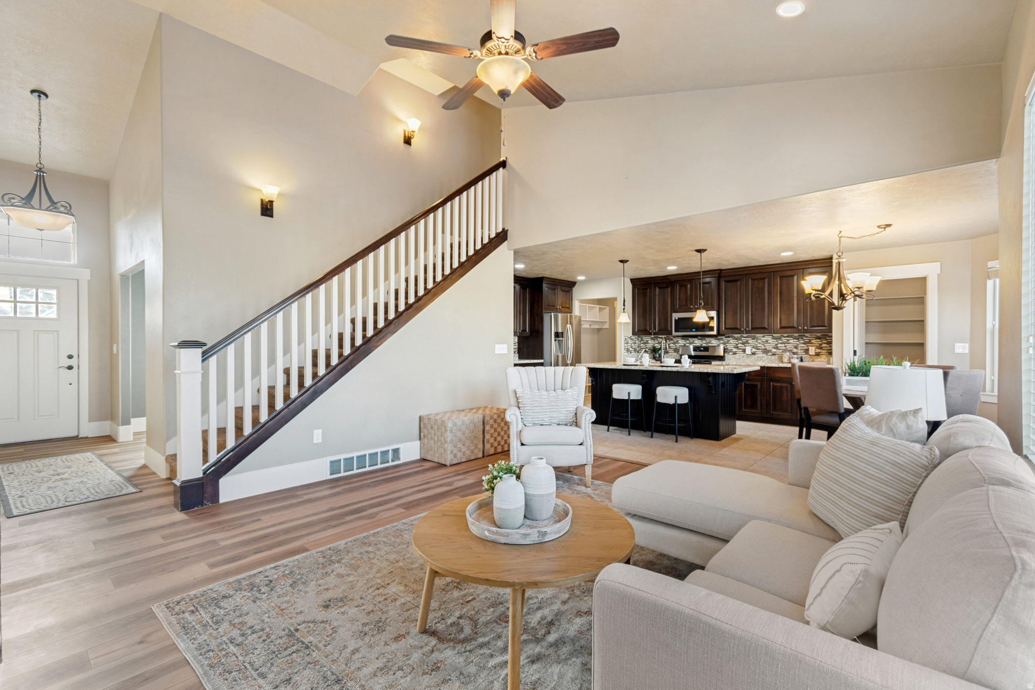 PINNACLE ACRE - Residential