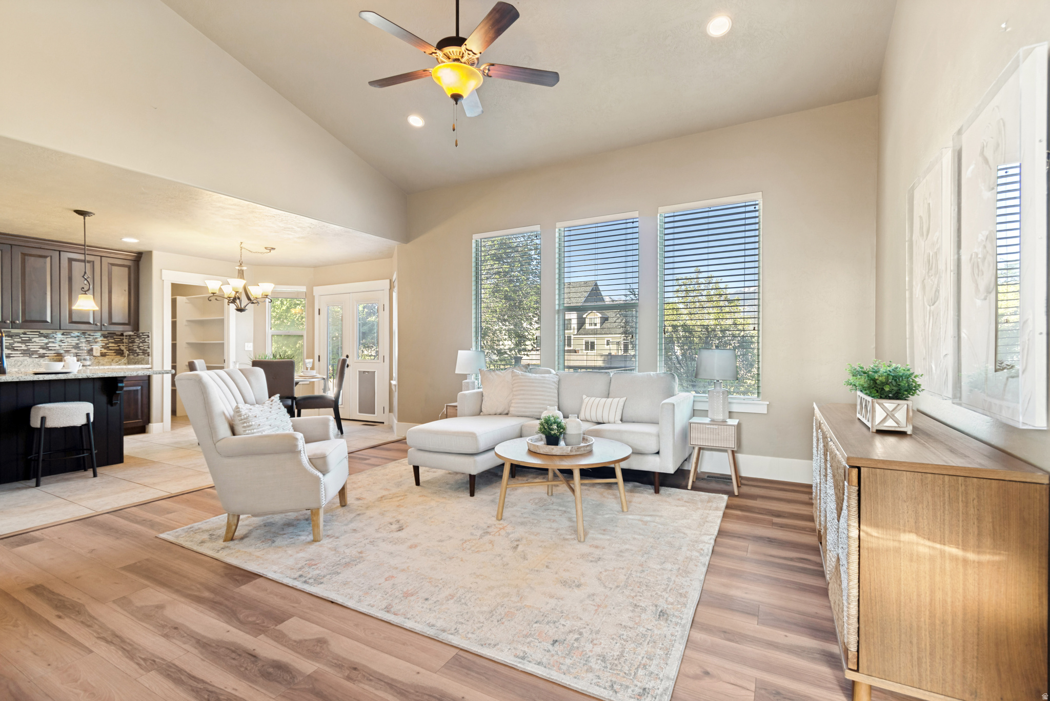 PINNACLE ACRE - Residential