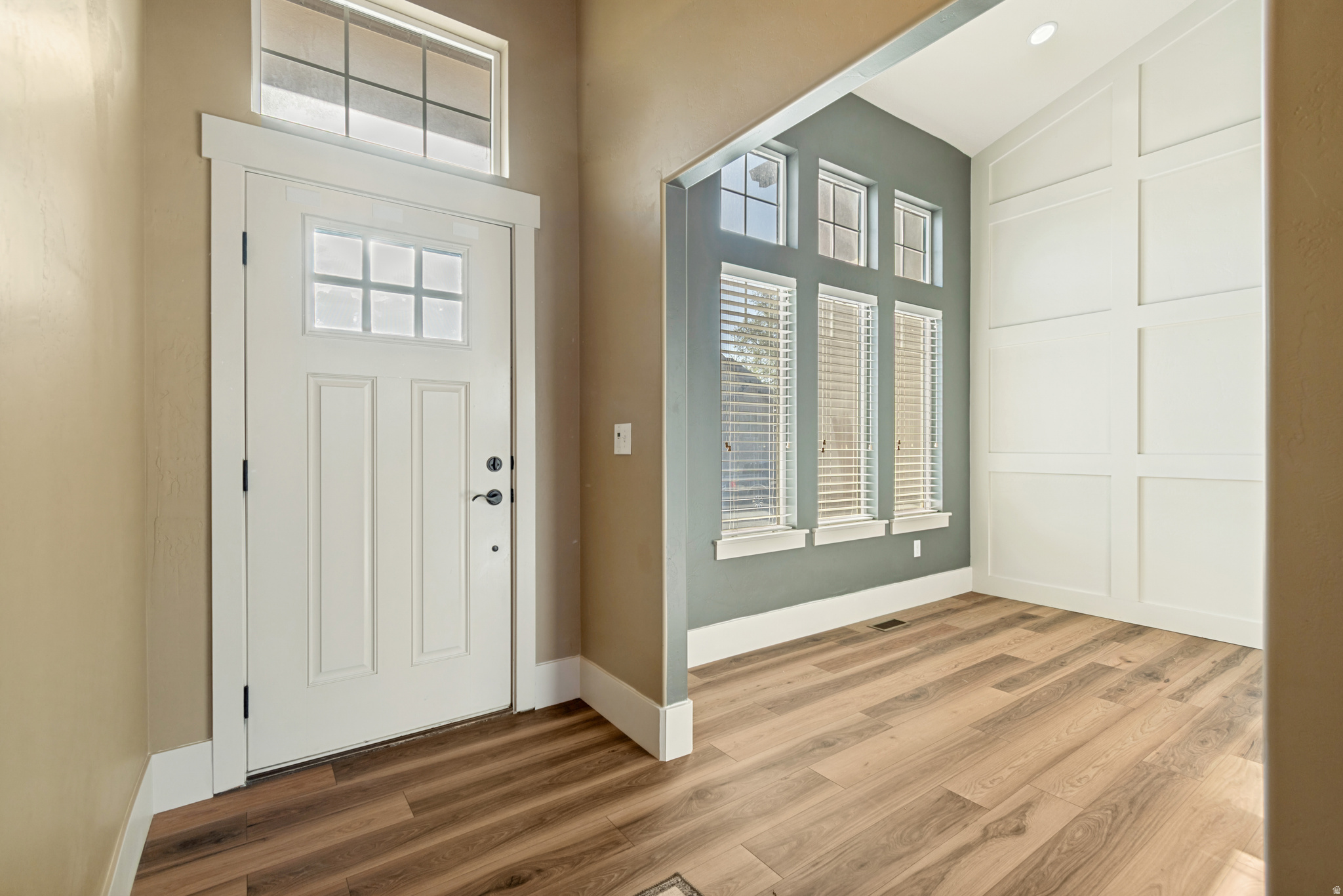PINNACLE ACRE - Residential