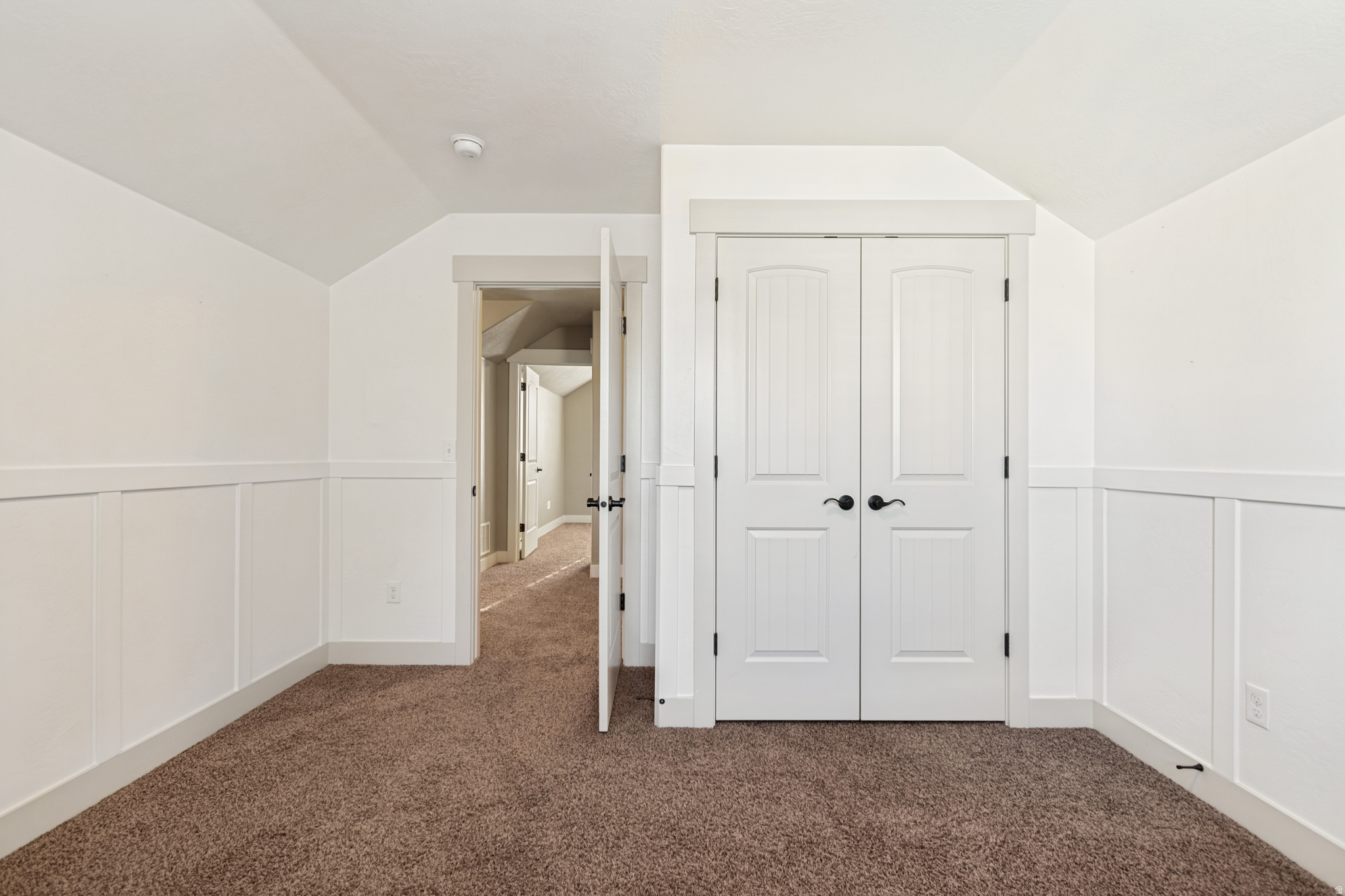 PINNACLE ACRE - Residential