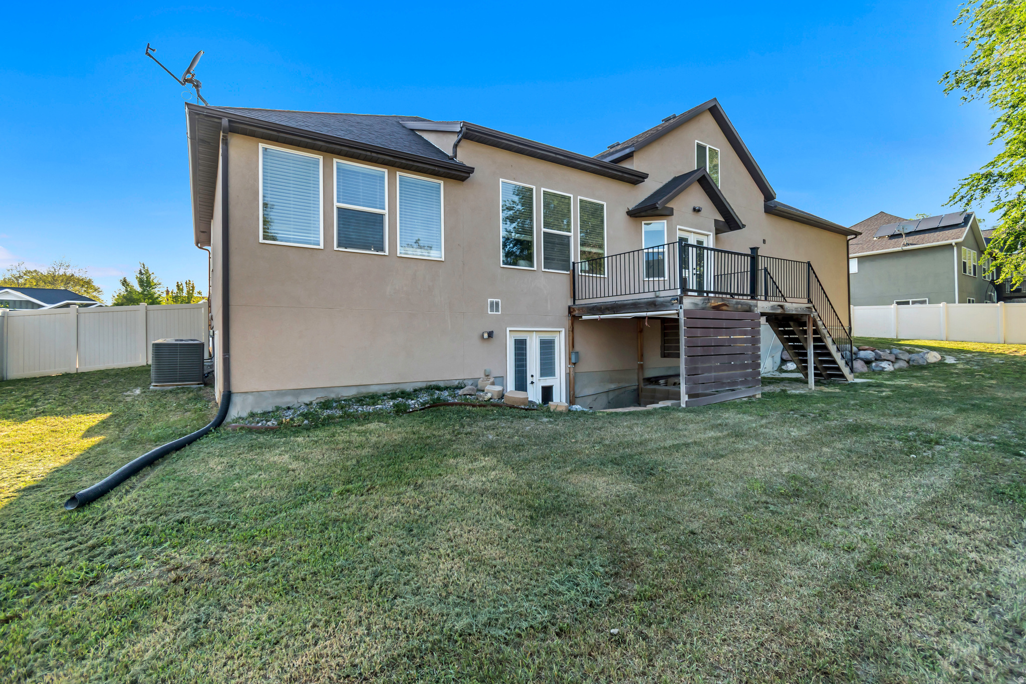 PINNACLE ACRE - Residential