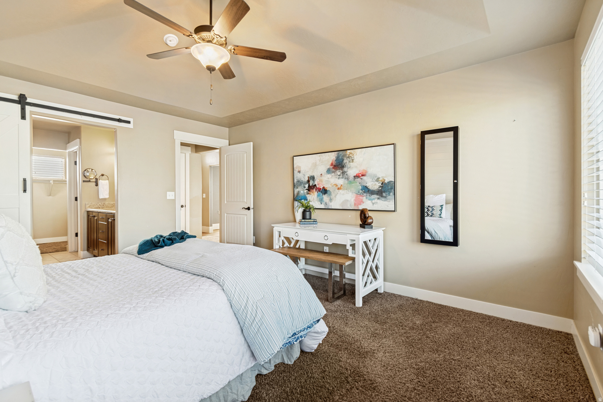 PINNACLE ACRE - Residential