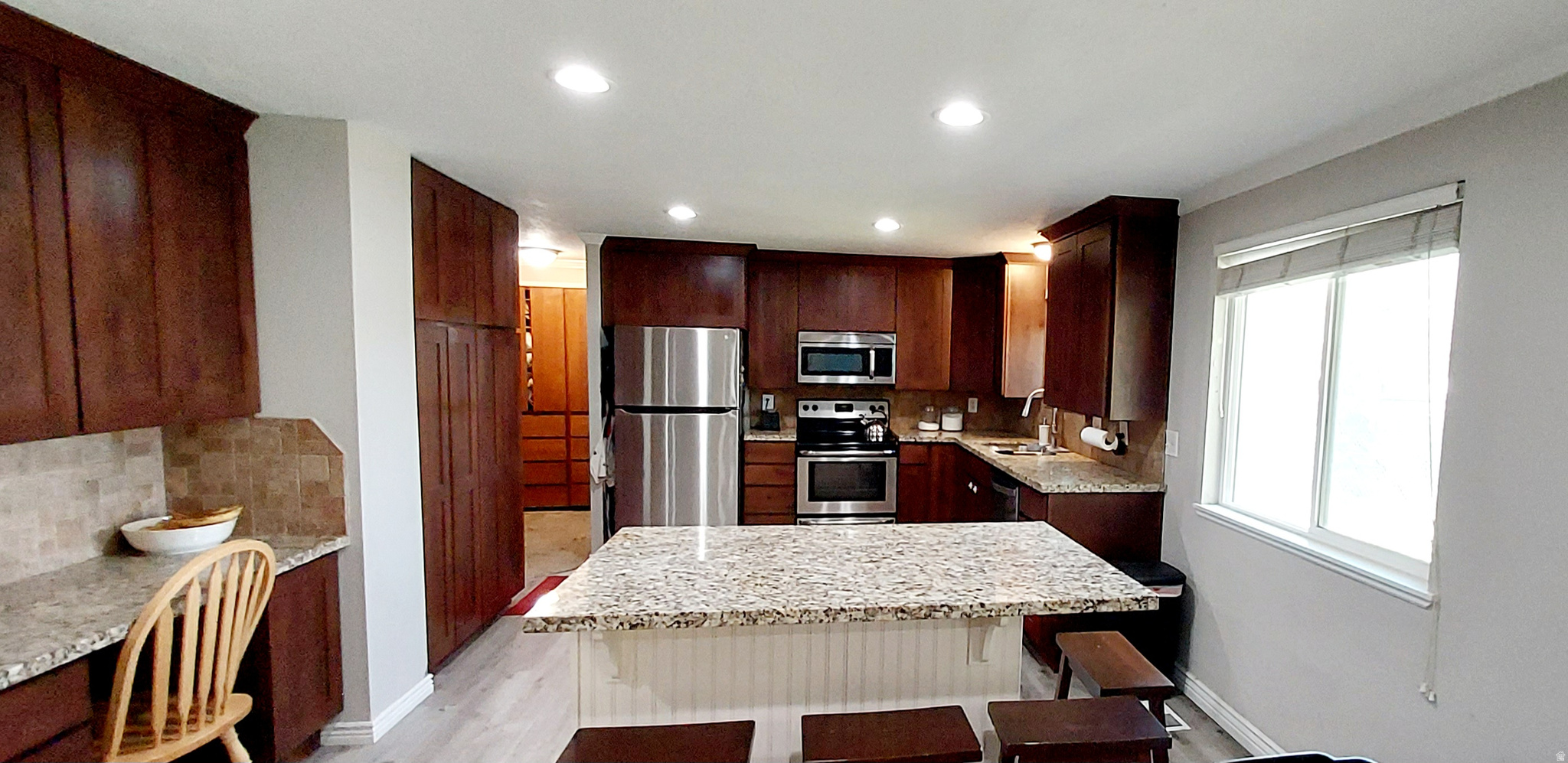 FOOTHILLS SUBD - Residential
