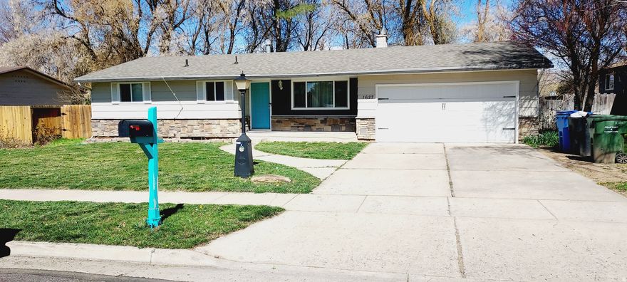 Cute home in wonderful location. Lundstrom Park Area. Updated kitchen; updated electrical panel and water softener. Gas fireplace downstairs, and upstairs fireplace is stubbed out for gas.  Pre-approval letter required for offers. Agent is related to the sellers. Thank you. Enjoy the beautiful surroundings!