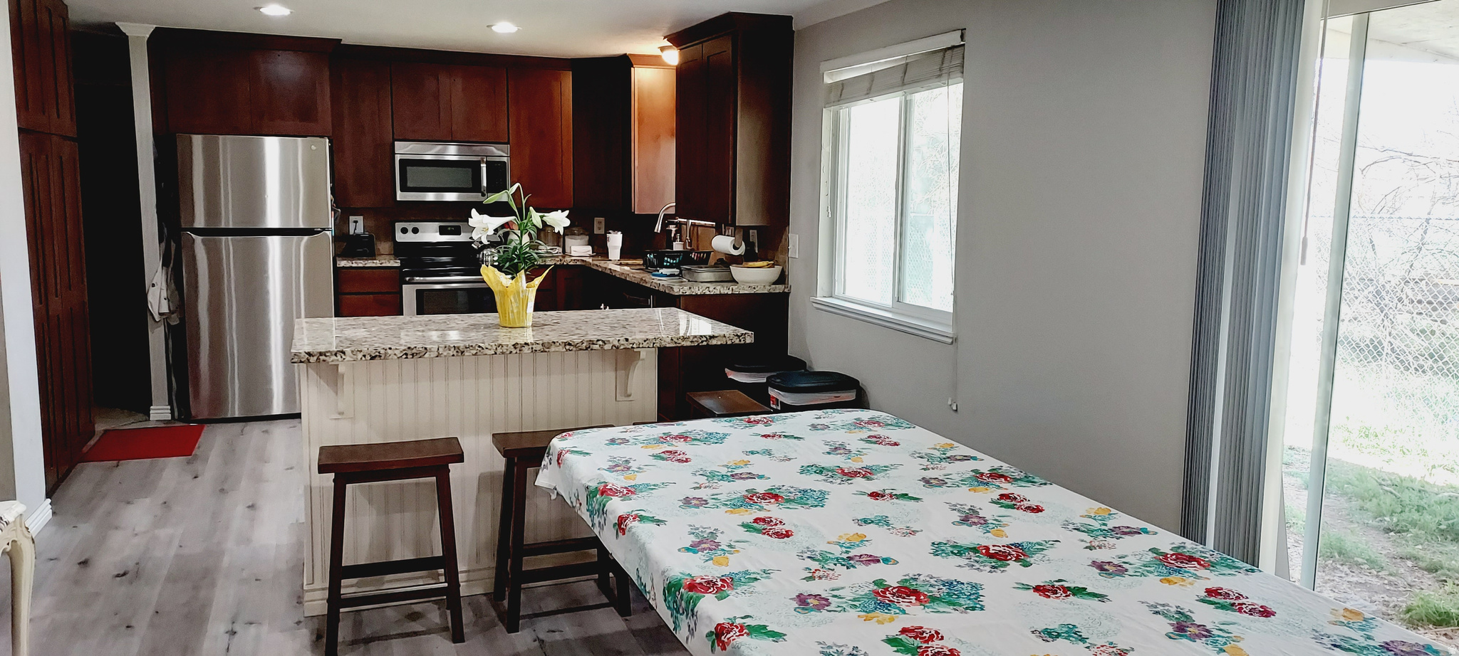 FOOTHILLS SUBD - Residential