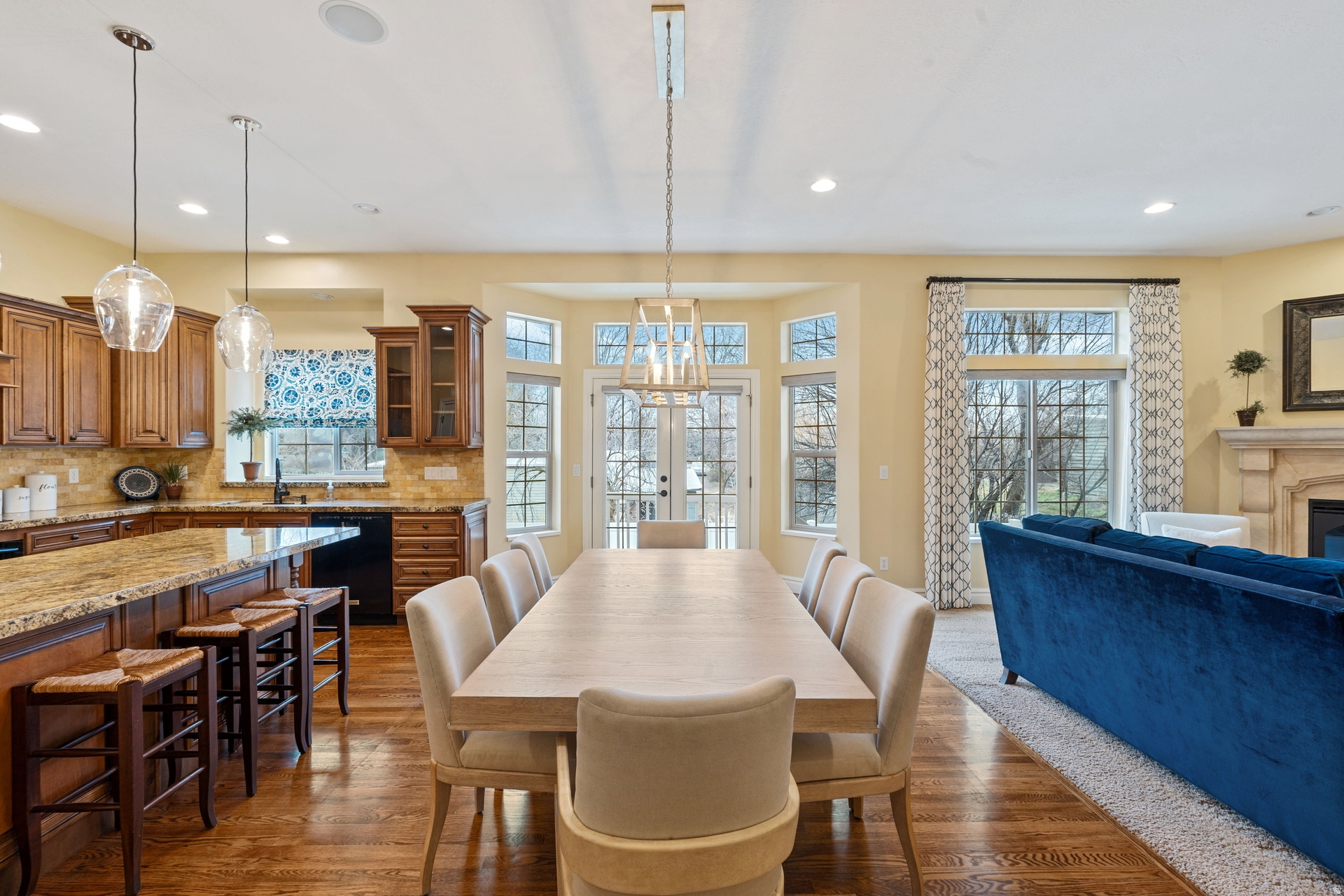 FLORENTINE VILLAS - Residential