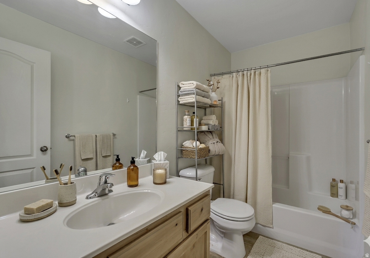 BELLE MONET - Residential