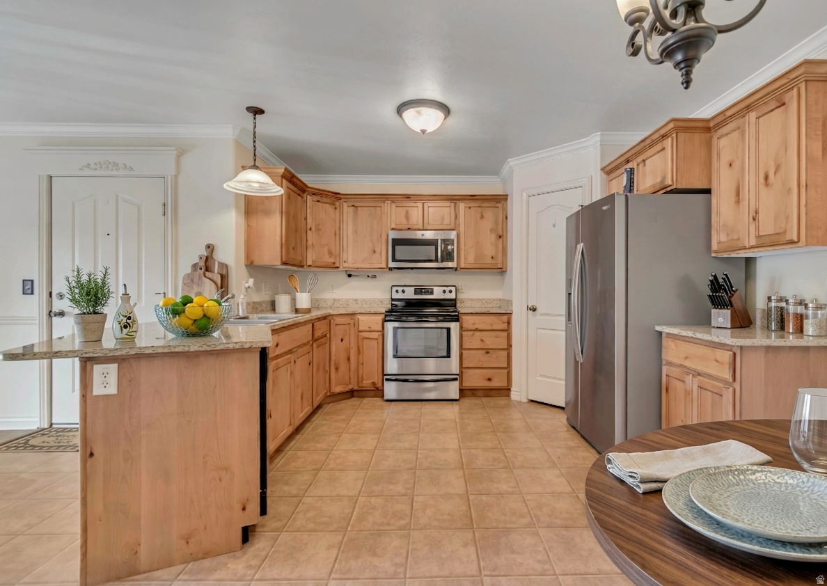 BELLE MONET - Residential