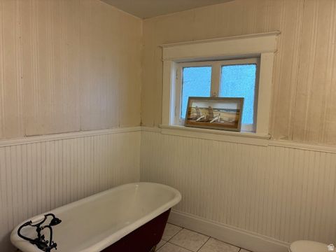 Tiny photo for 2455 S MONROE BLVD, Ogden, UT 84401 (MLS # 2147924)