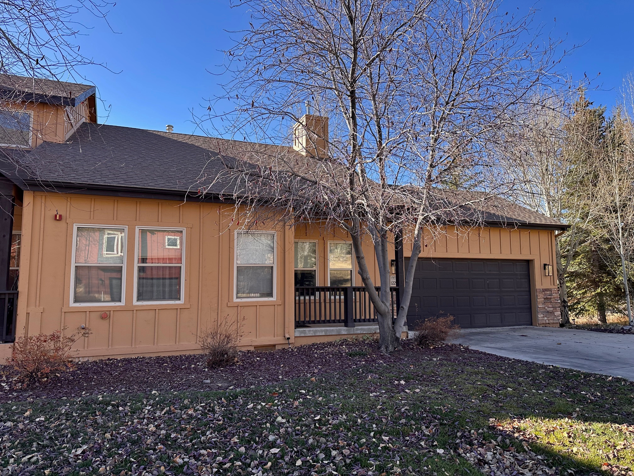 DEER MOUNTAIN - Residential