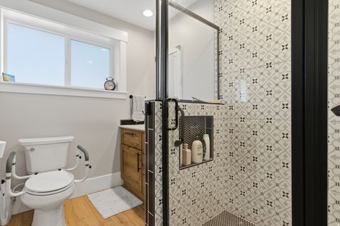Tiny photo for 600 BARLOW ST, Clearfield, UT 84015 (MLS # 2155184)