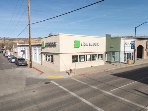 Photo of 92 S MAIN ST, Richfield, UT 84701 (MLS # 2145723)