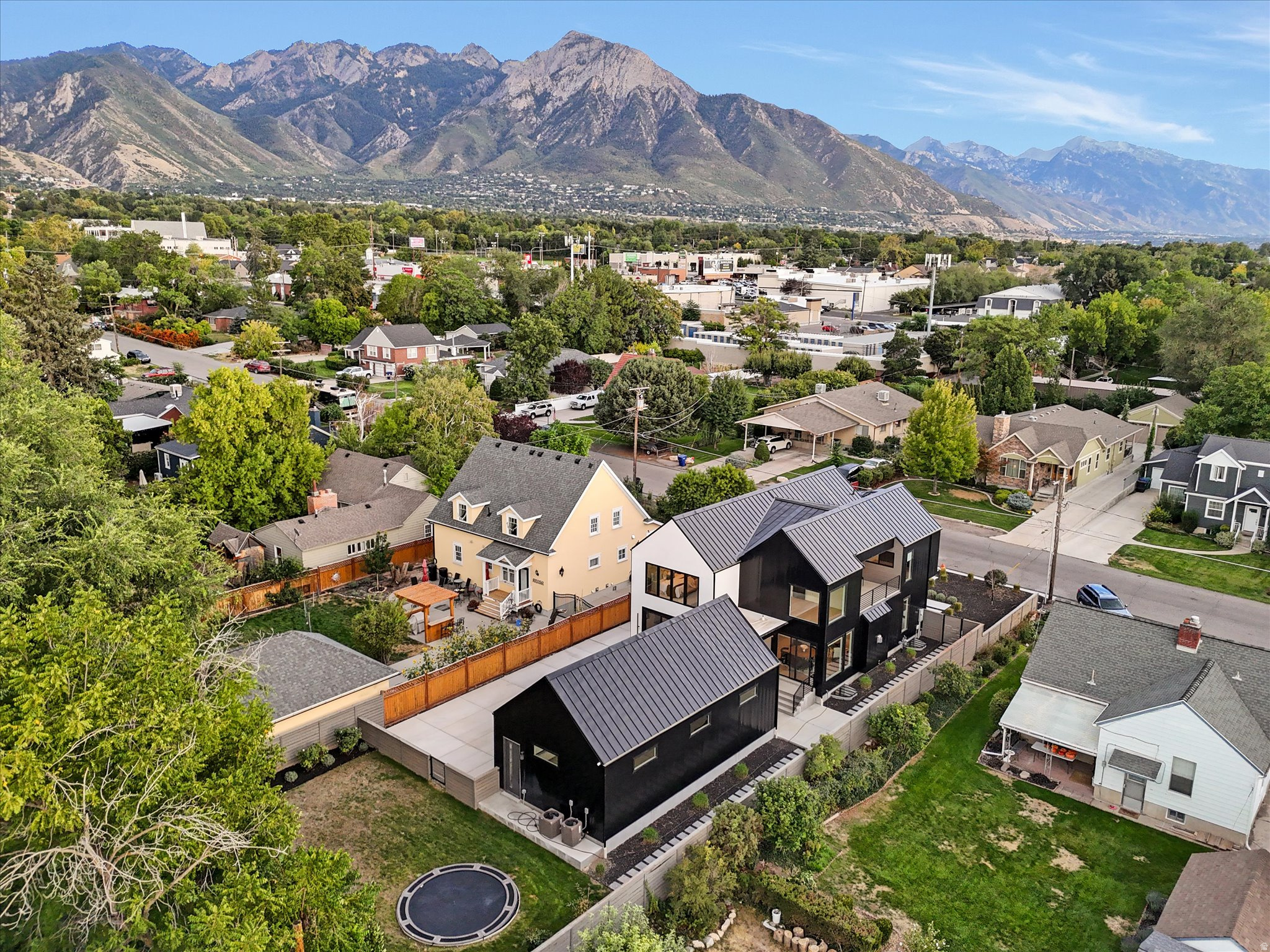 CANYON RIM - Residential