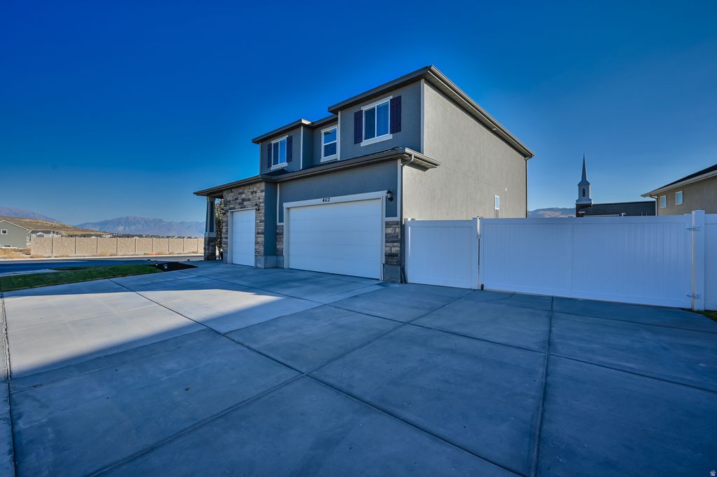 Photo of 4112 E GAZELLE RUN, Eagle Mountain, UT 84005 (MLS # 2145310)