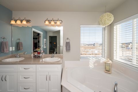 Tiny photo for 4112 E GAZELLE RUN, Eagle Mountain, UT 84005 (MLS # 2145310)