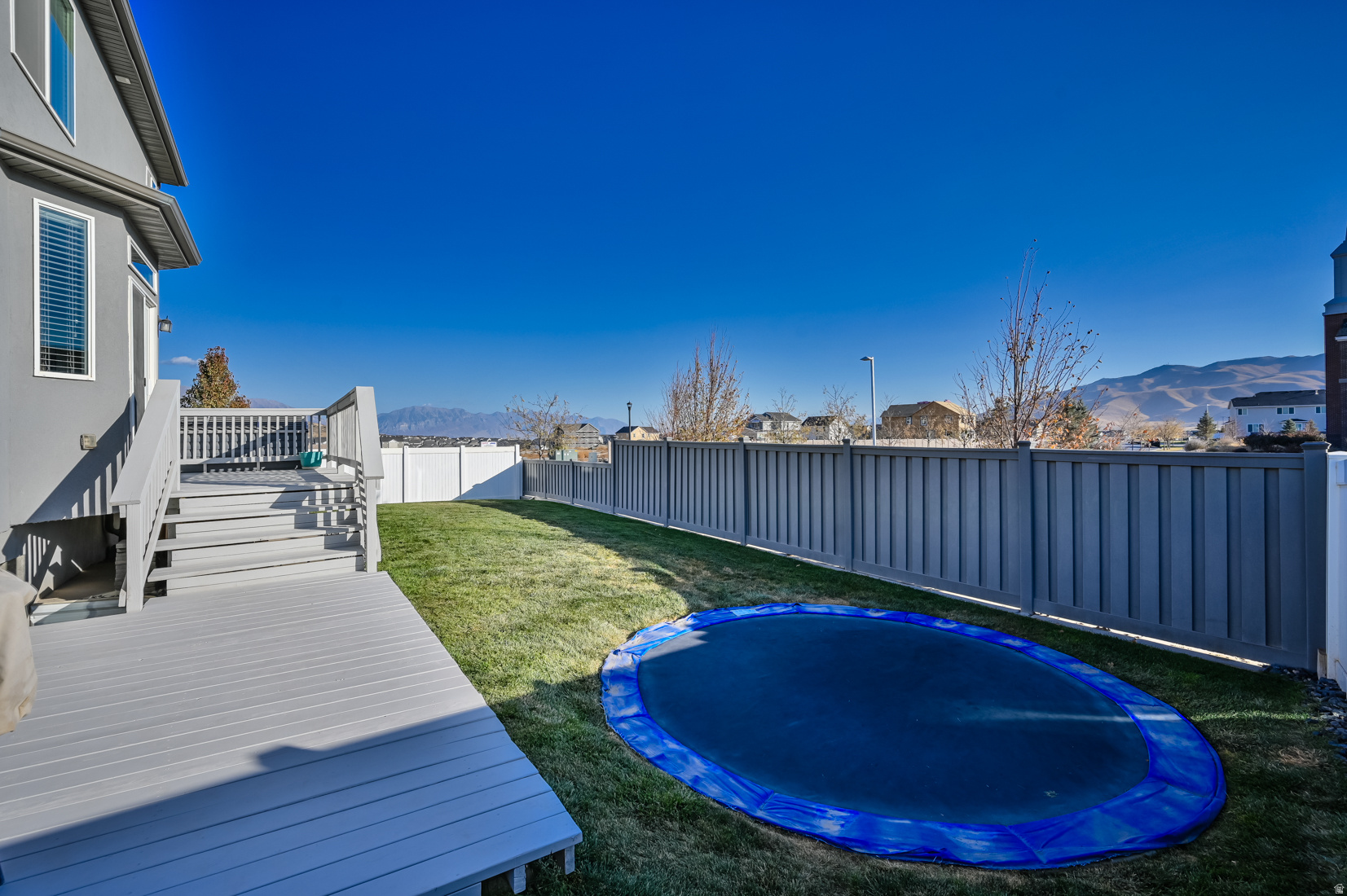 PORTERS CROSSING - Residential Lease