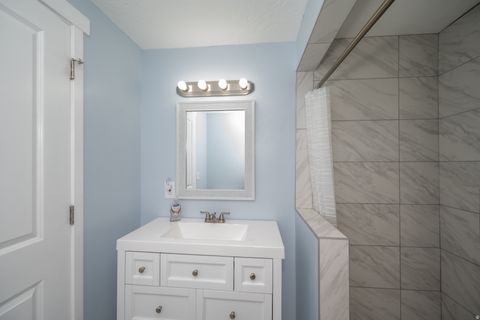 Tiny photo for 4112 E GAZELLE RUN, Eagle Mountain, UT 84005 (MLS # 2145310)