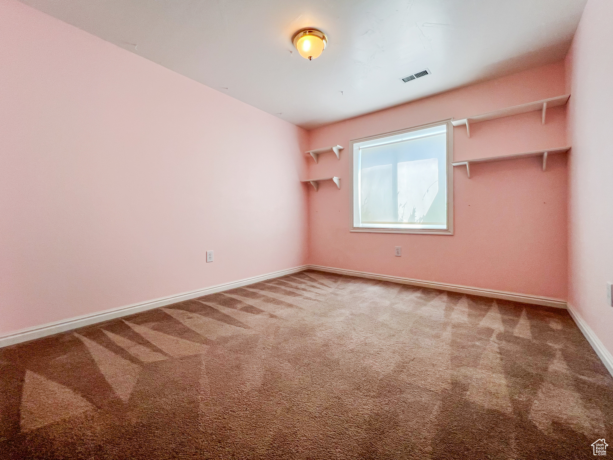 DIAMOND SUMMIT UNIT 9 - Residential Lease