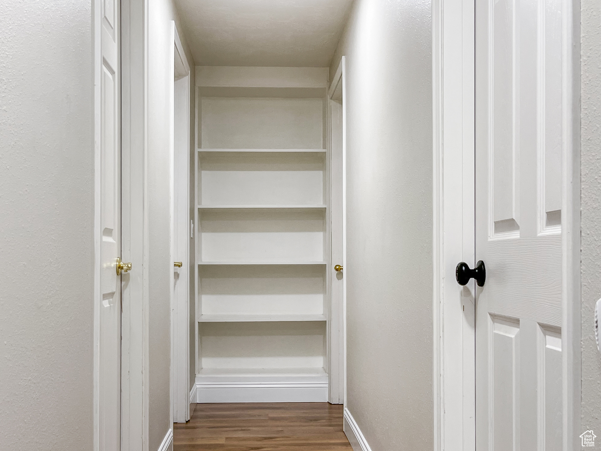 DIAMOND SUMMIT UNIT 9 - Residential Lease