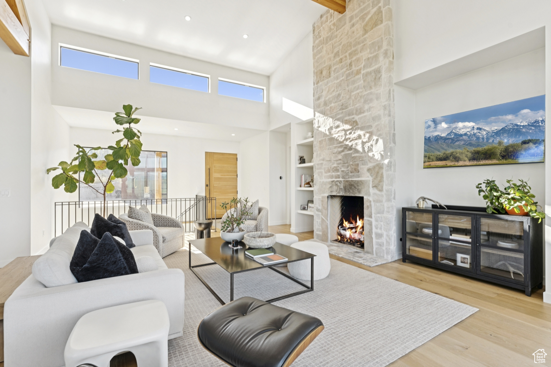 BRIDGE HOLLOW - Residential