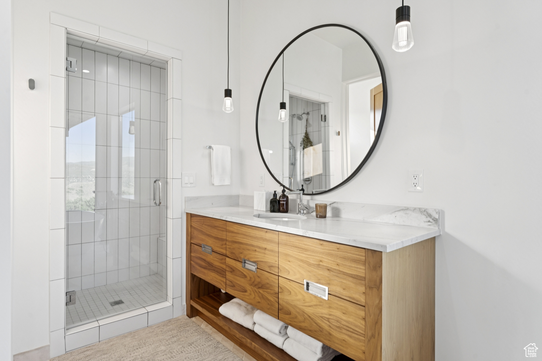 BRIDGE HOLLOW - Residential