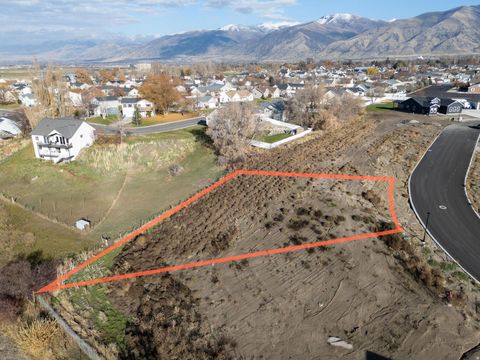 Tiny photo for 844 W 70 N #88, Hyrum, UT 84319 (MLS # 2124994)