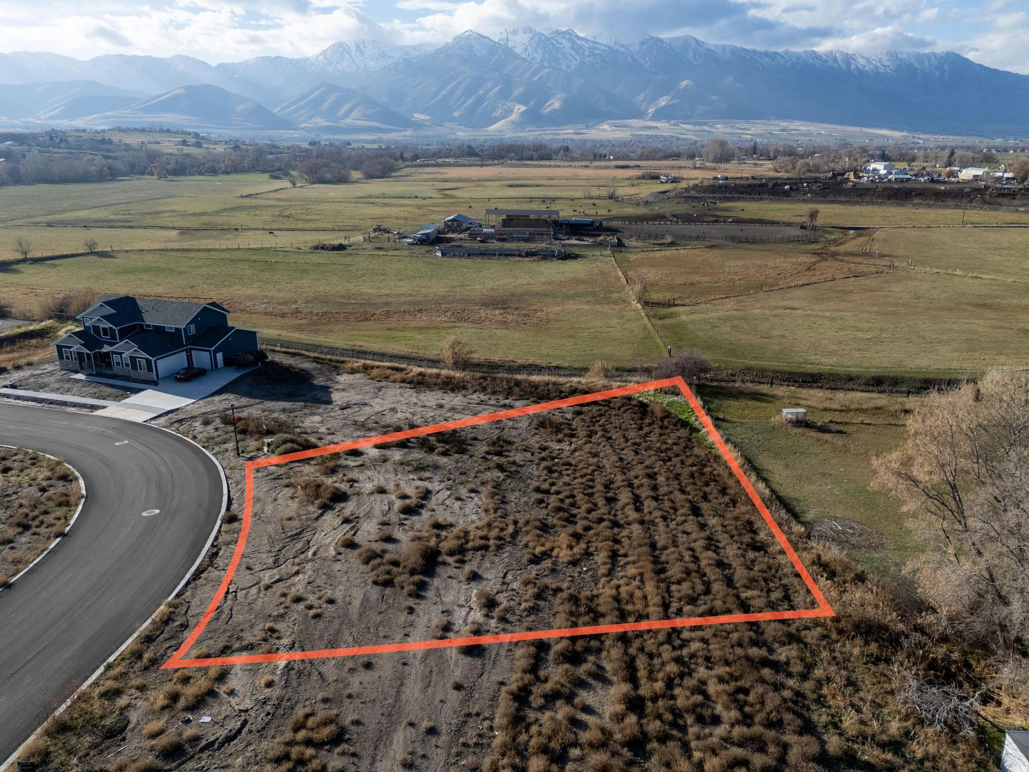 MOUNT STERLING FARMS - Land