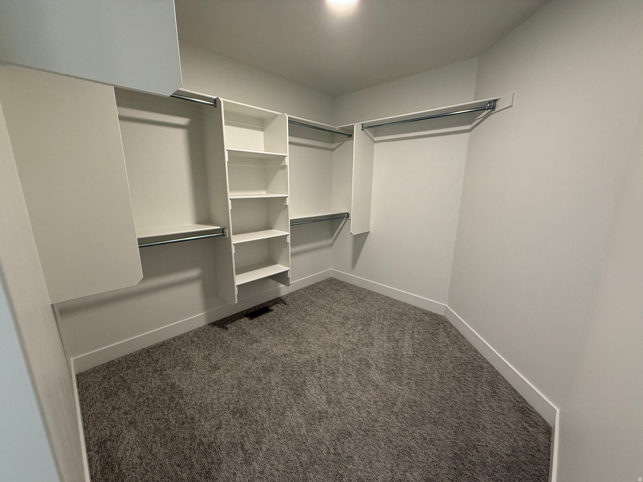 RIVERWOOD - Residential