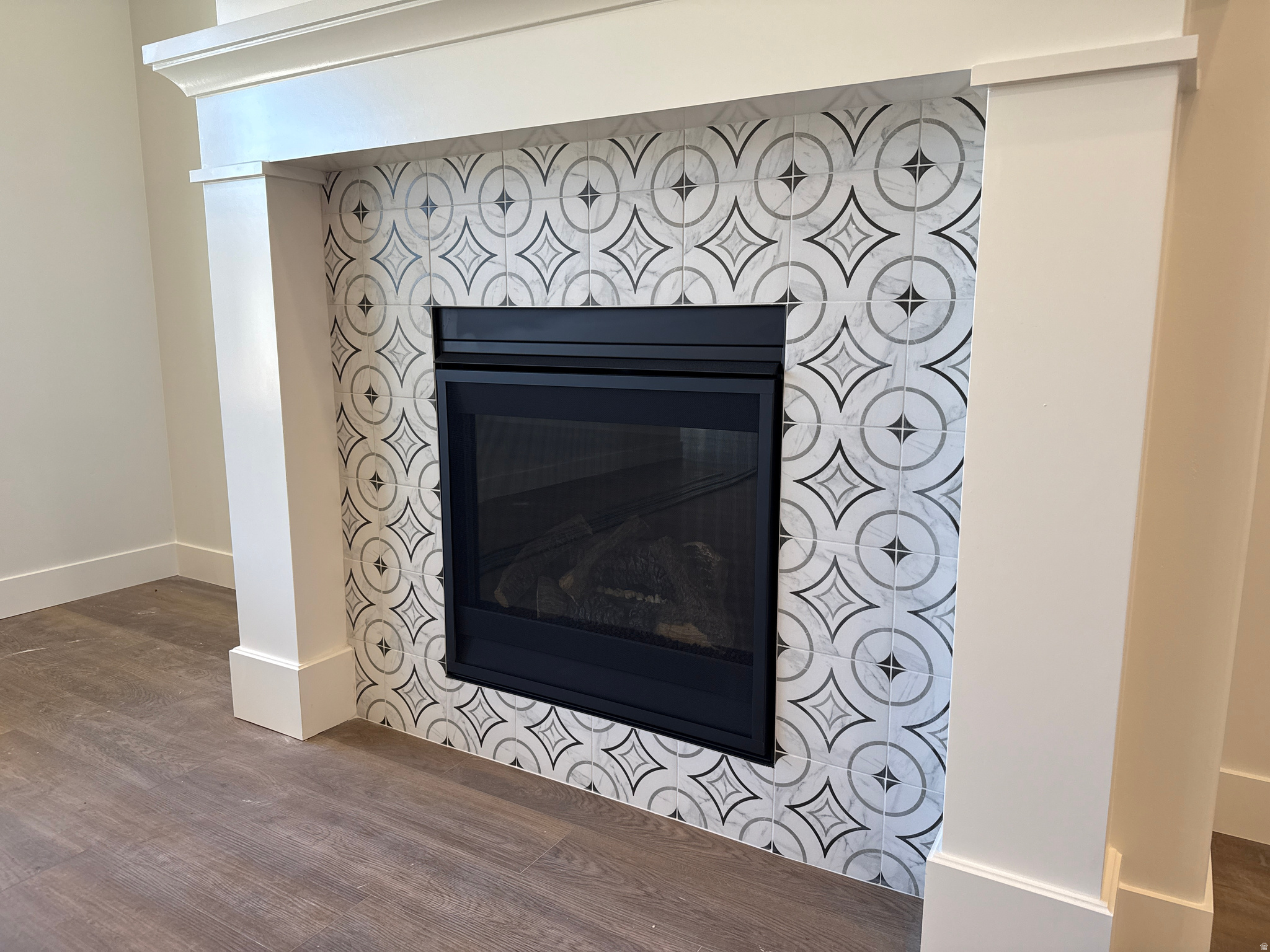 RIVERWOOD - Residential