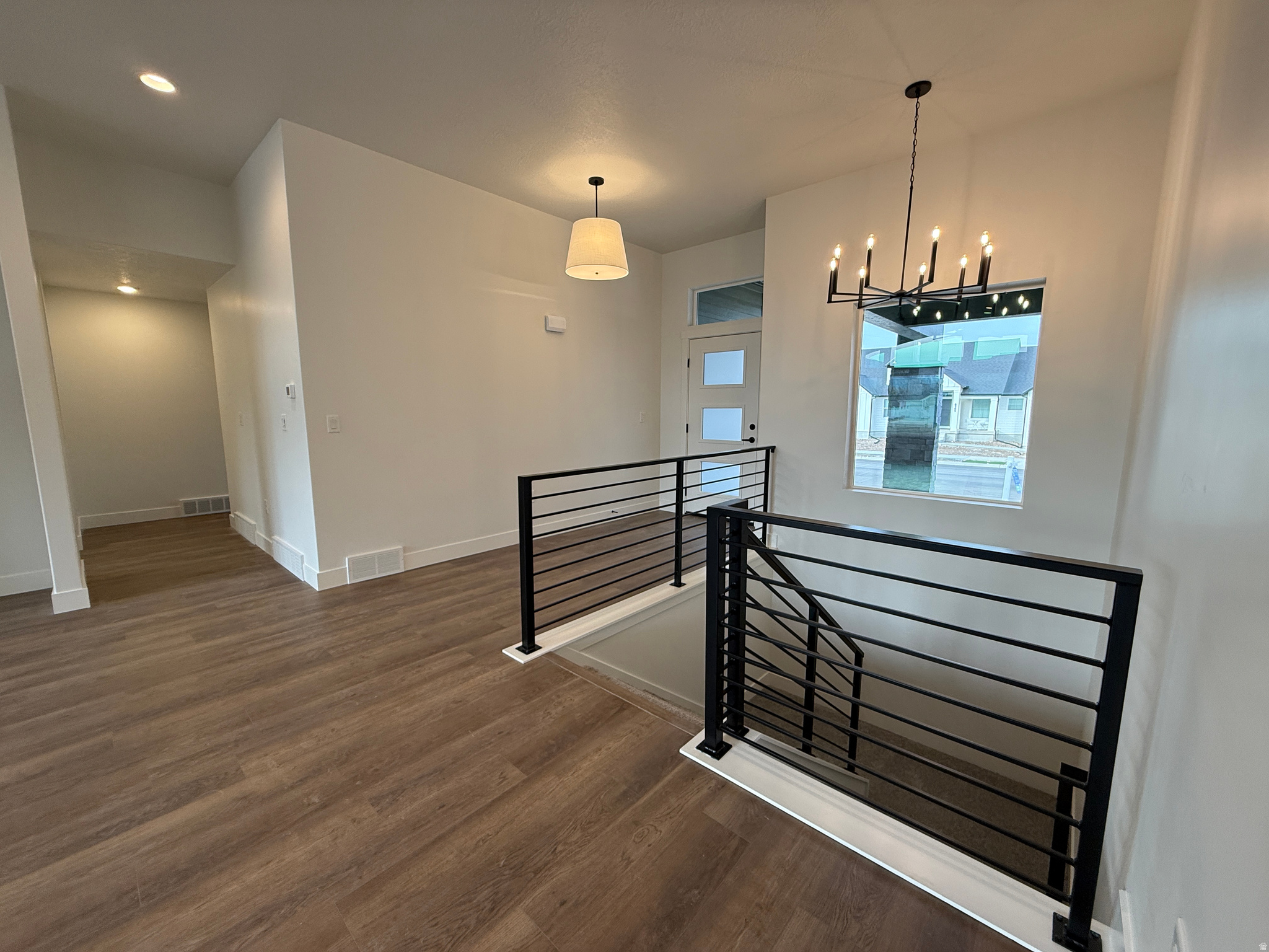 RIVERWOOD - Residential