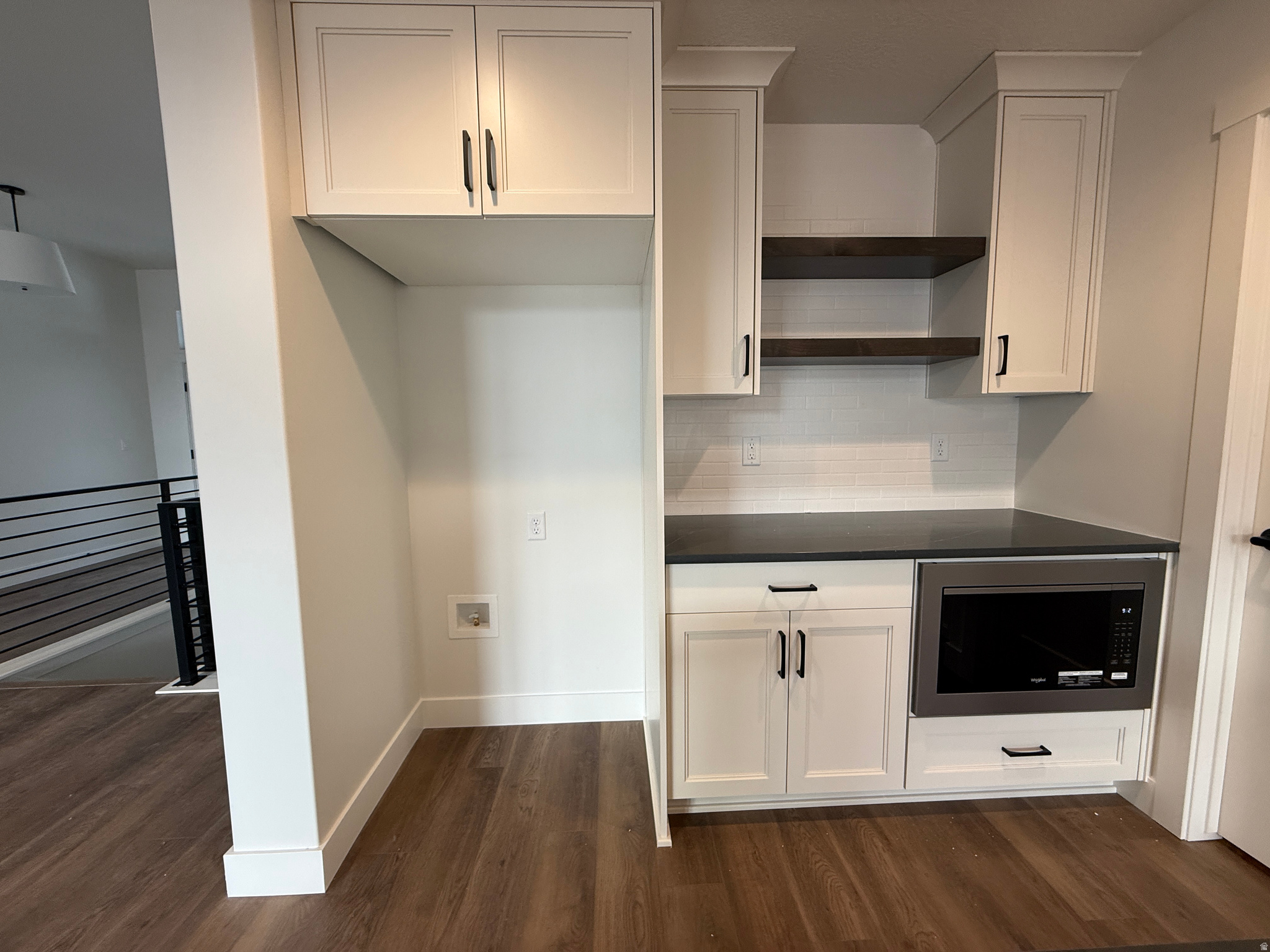 RIVERWOOD - Residential