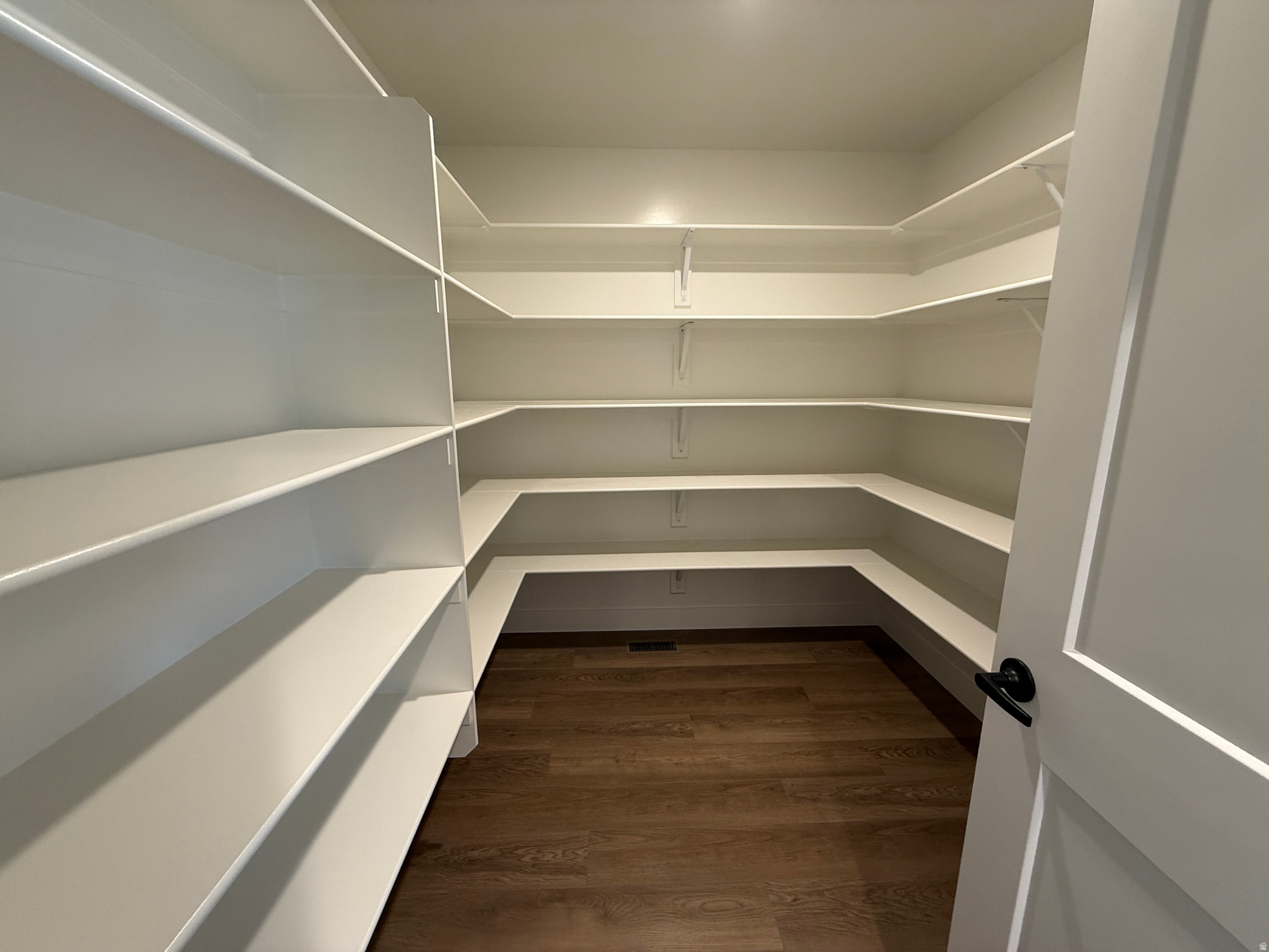 RIVERWOOD - Residential