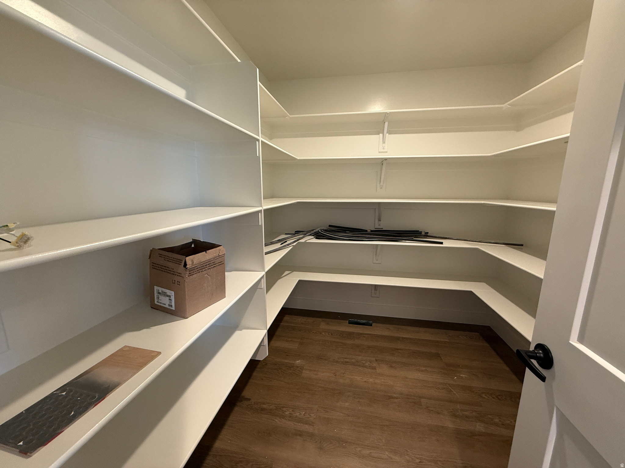 RIVERWOOD - Residential