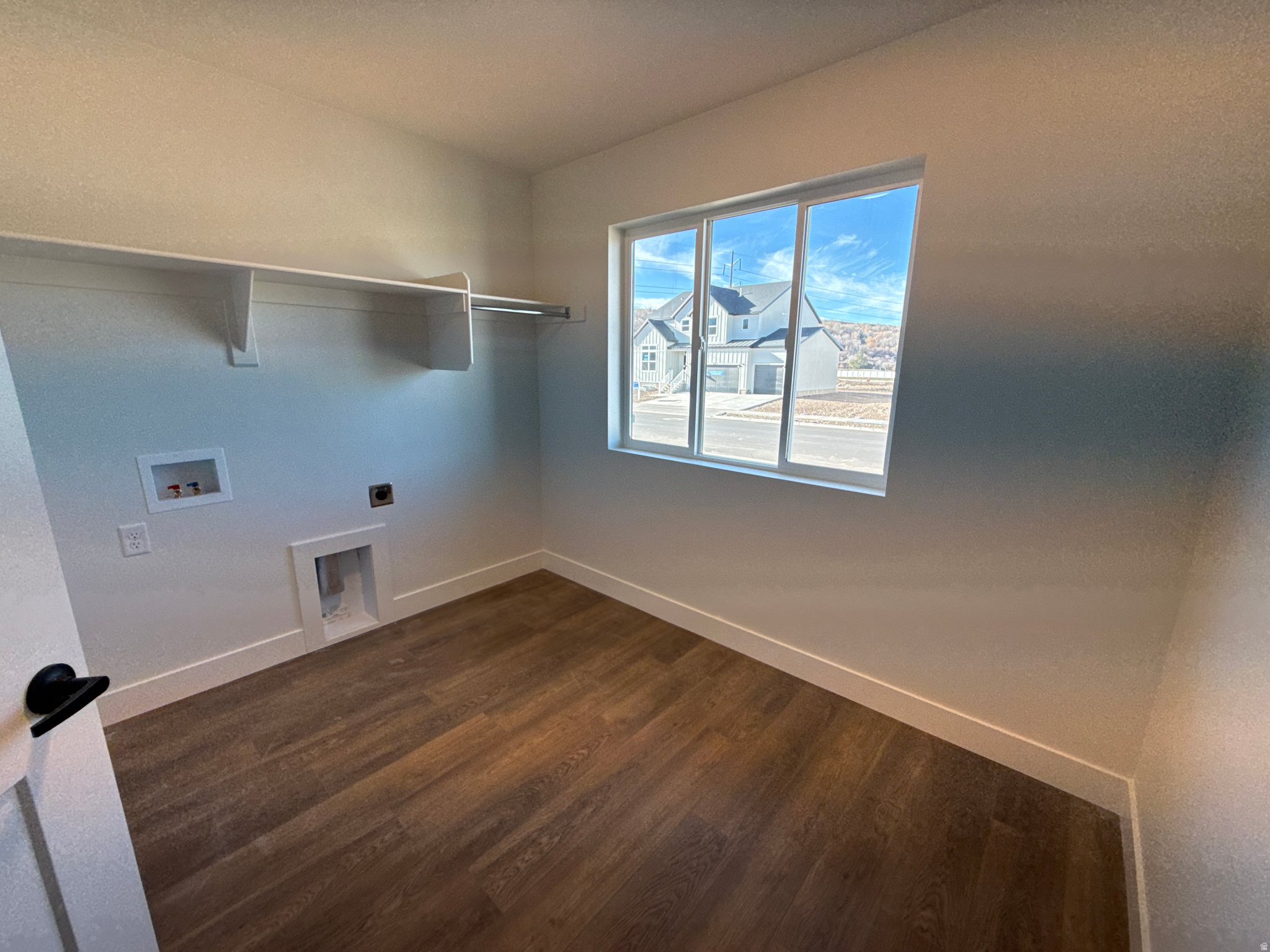 RIVERWOOD - Residential