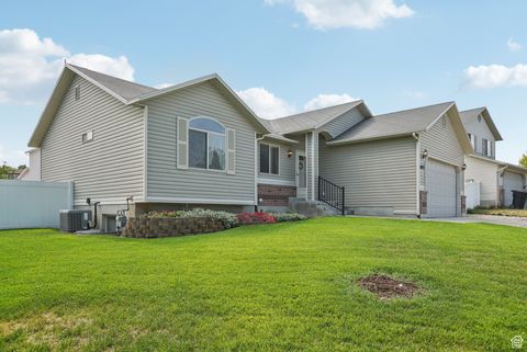 Tiny photo for 6123 W AUGUST LN, West Jordan, UT 84081 (MLS # 2109169)