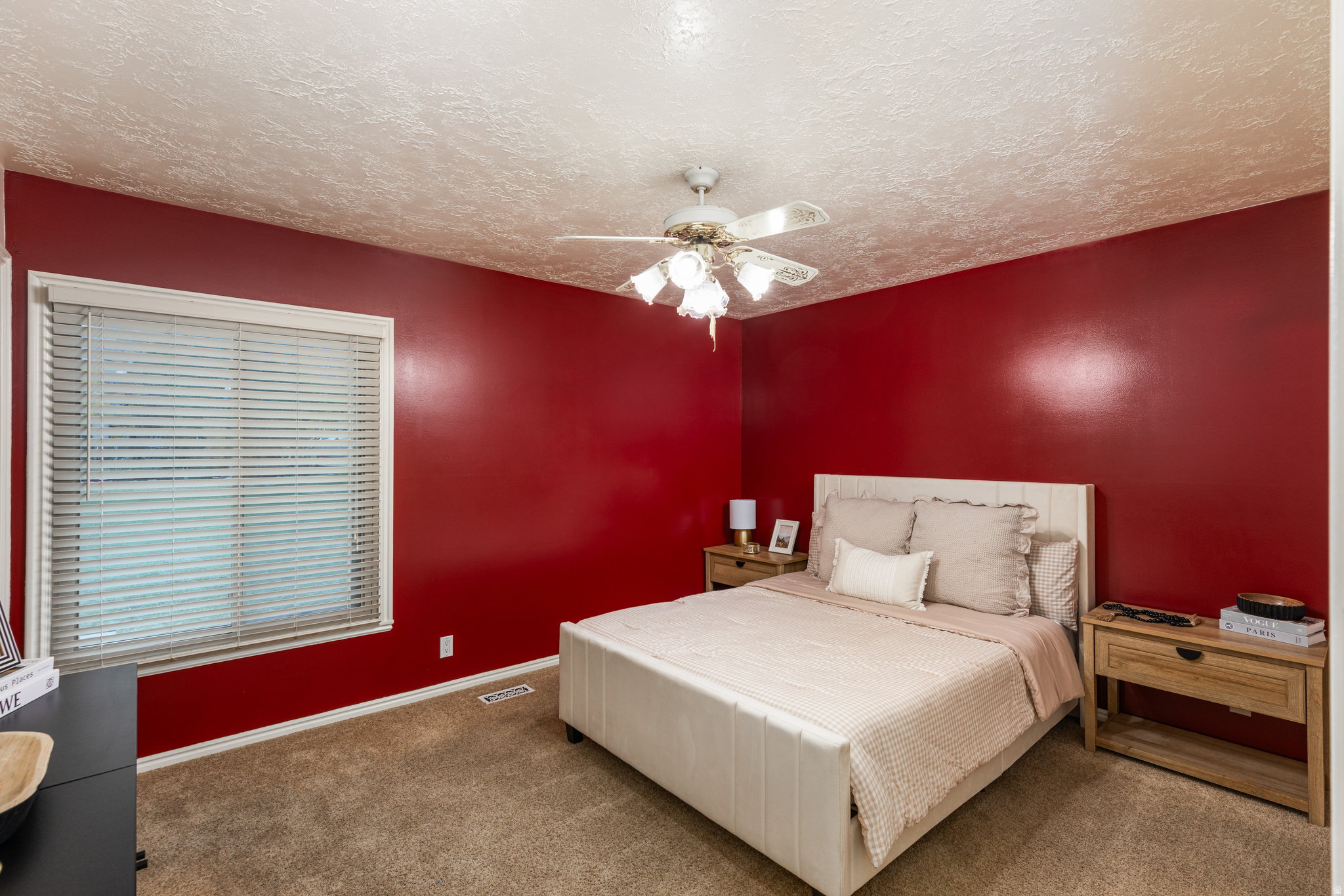 GORDON HOLLOWS NO 1 SUBDIVISION - Residential