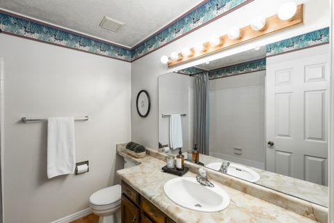 Tiny photo for 624 MOUNTAINEER CIR, Tooele, UT 84074 (MLS # 2120457)