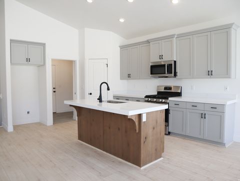 Tiny photo for 3402 N BLACKBIRD DRIVE LOT Dr #4039, Eagle Mountain, UT 84005 (MLS # 2126583)