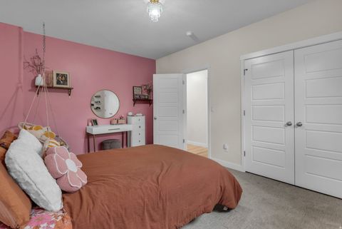 Tiny photo for 34 W 2250 S, Kaysville, UT 84037 (MLS # 2137771)