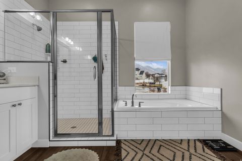 Tiny photo for 34 W 2250 S, Kaysville, UT 84037 (MLS # 2137771)