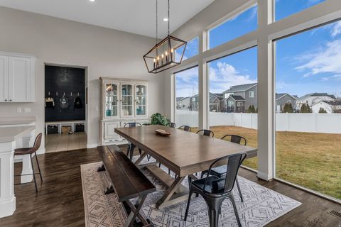 Tiny photo for 34 W 2250 S, Kaysville, UT 84037 (MLS # 2137771)