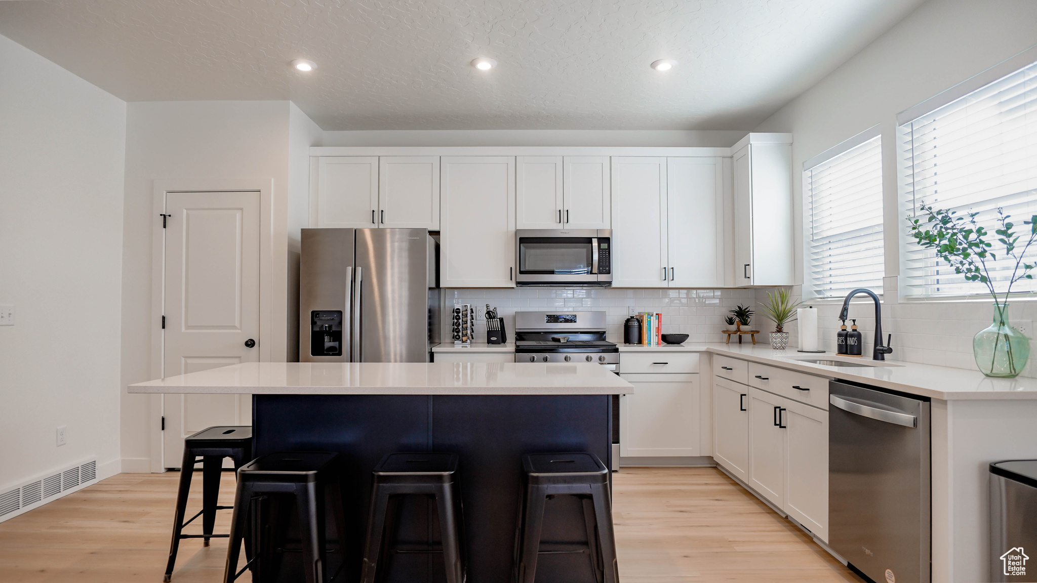 4357 E Longleaf Ln, Eagle Mountain, Utah image 23