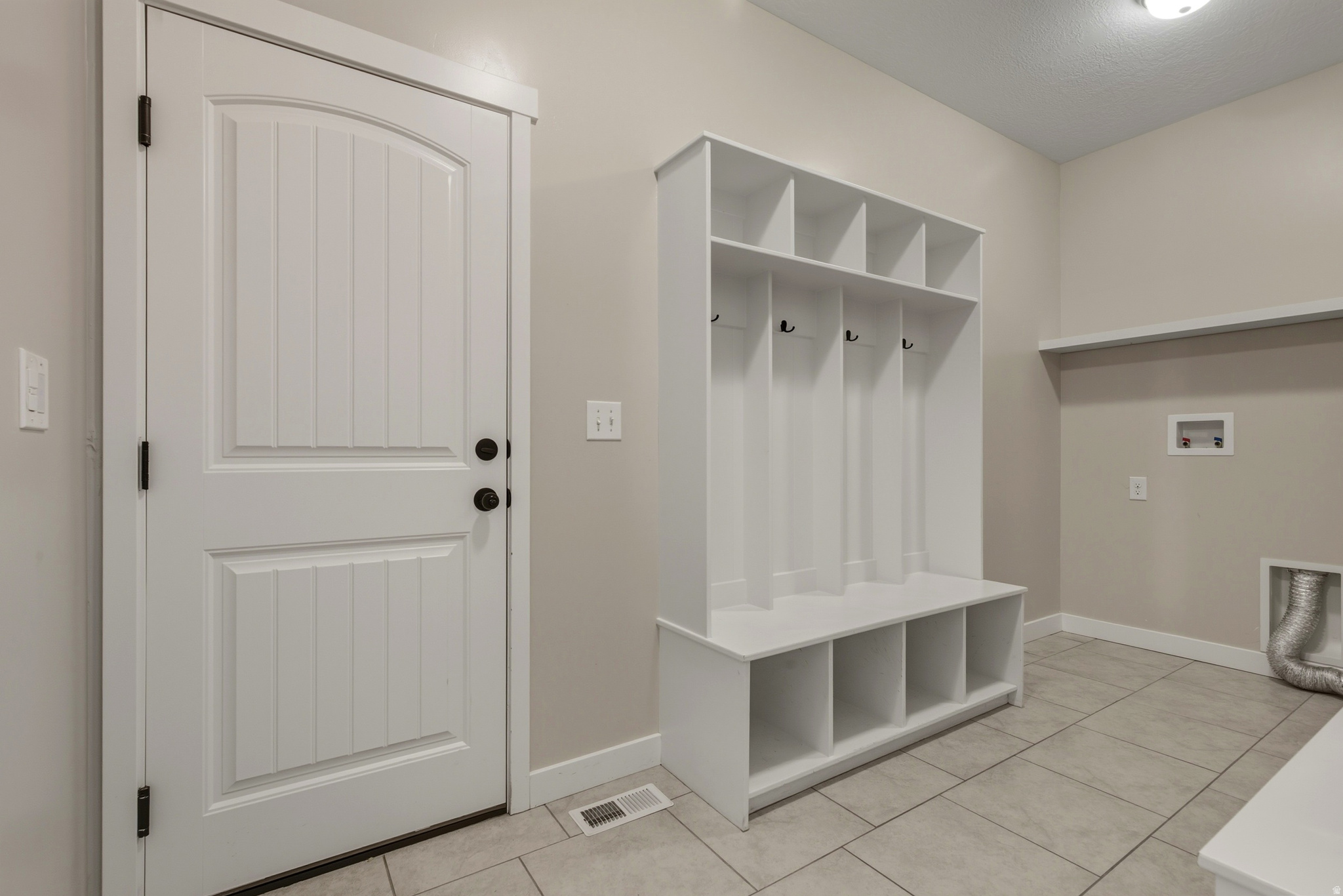 VIVIAN ESTATES - Residential