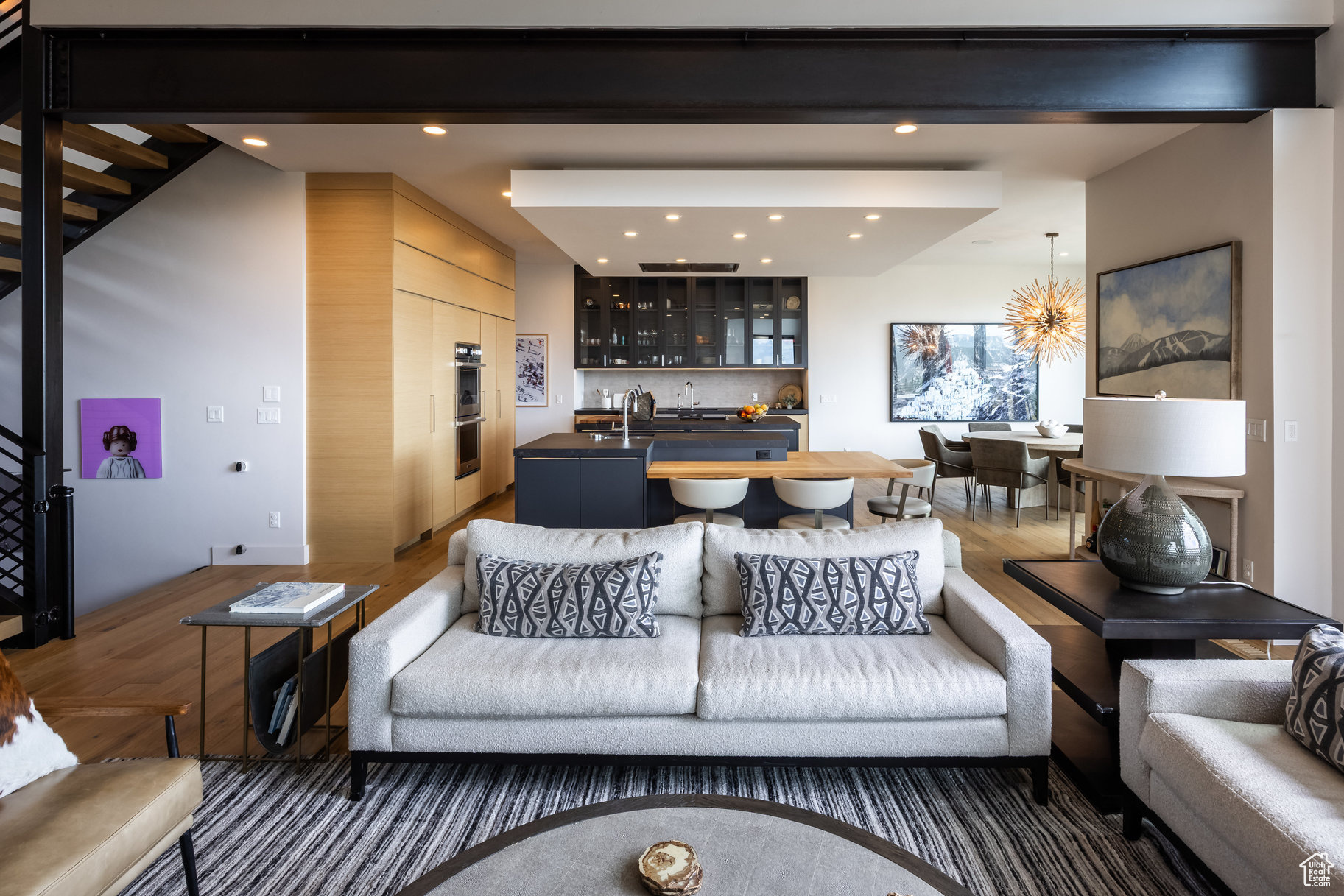DEER VISTA - Residential