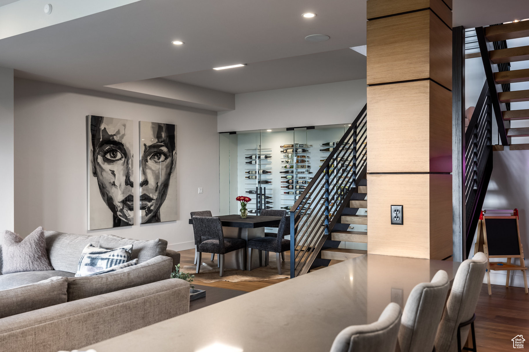 DEER VISTA - Residential
