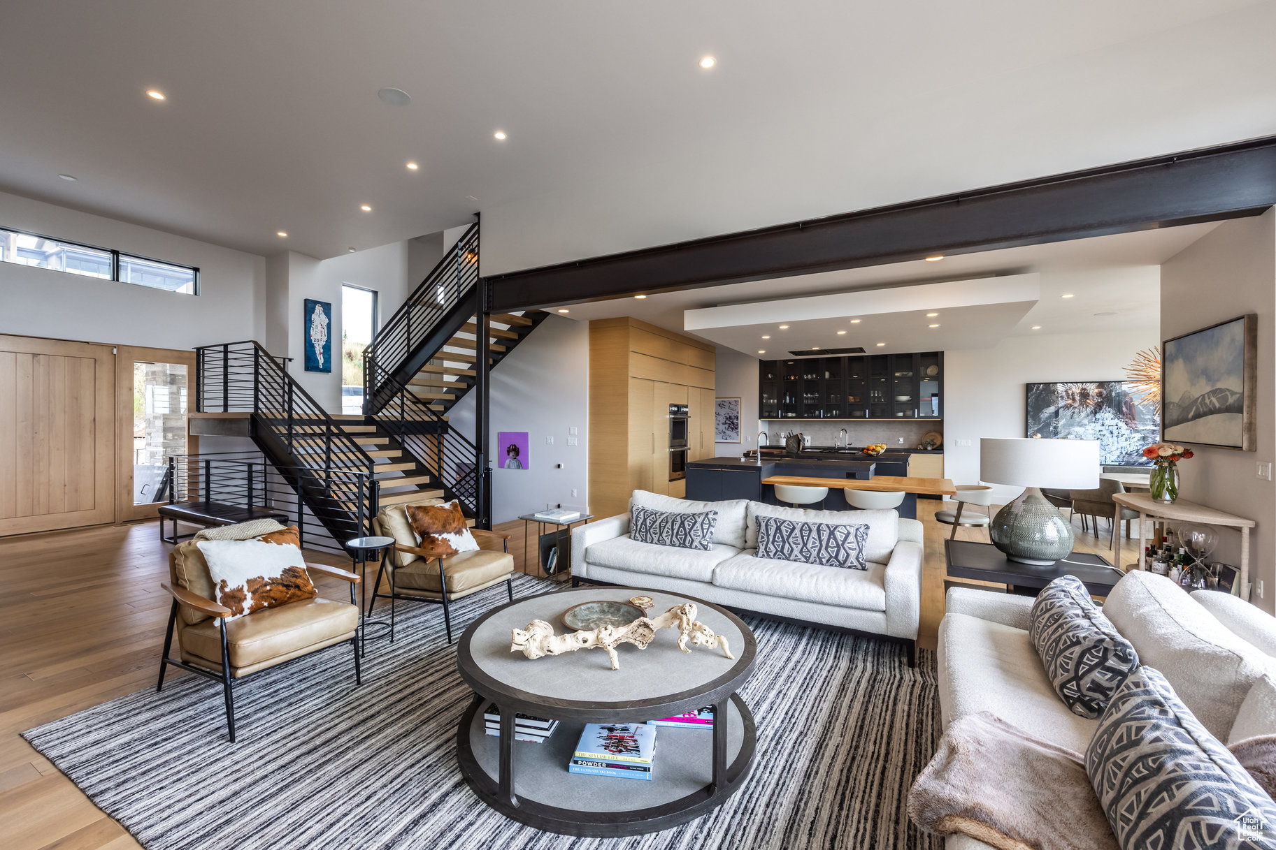 DEER VISTA - Residential