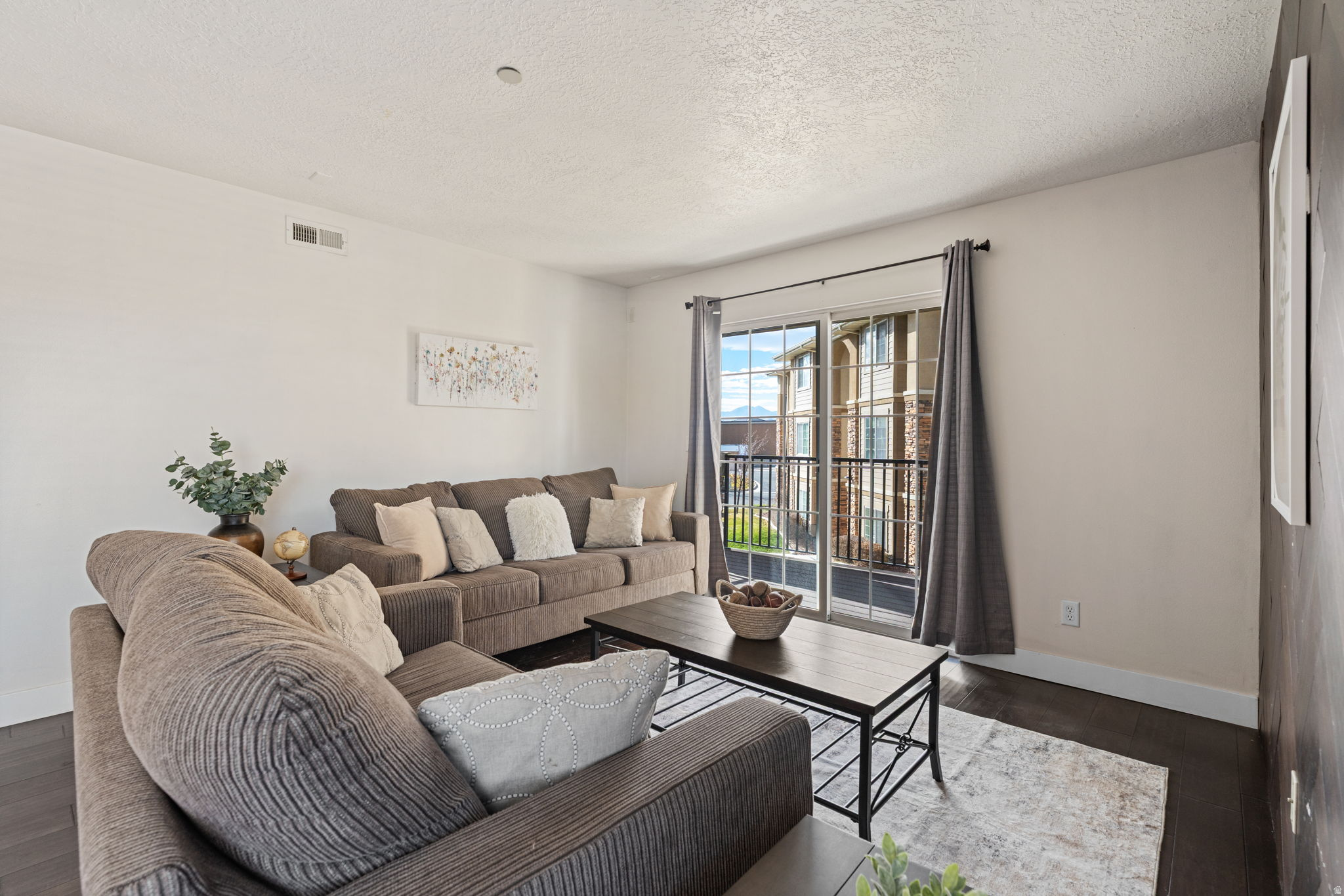 DRAPER PEAKS CONDOMINIUMS PHASE 4 - Residential