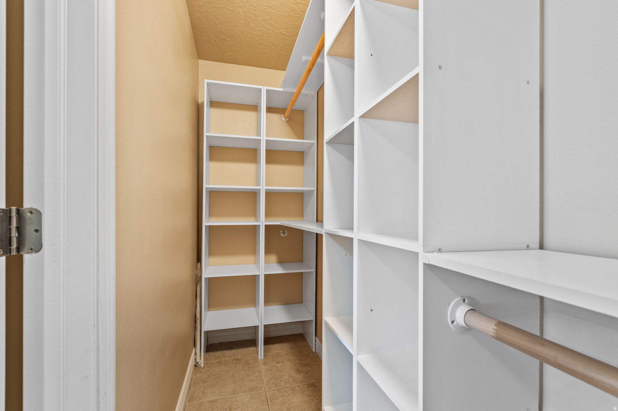 DRAPER PEAKS CONDOMINIUMS PHASE 4 - Residential