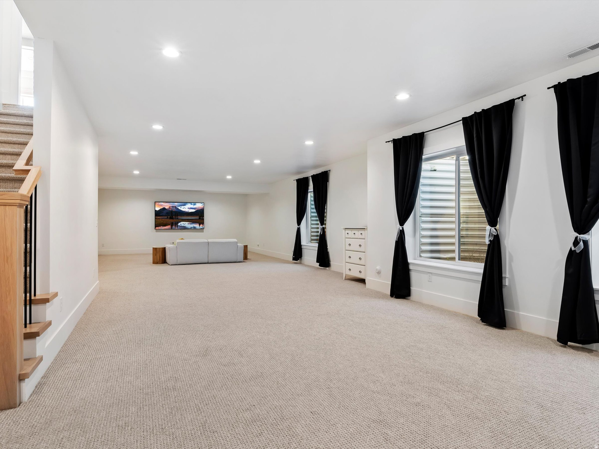 BEACON POINTE - Residential